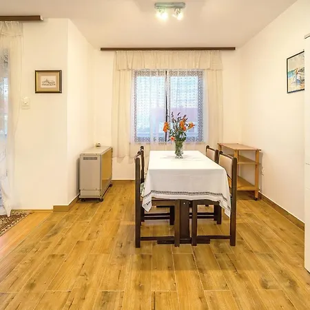 Apartments Jurina 2 Krk Town Exterior photo