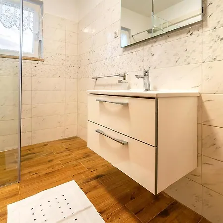 Apartments Jurina 2 Krk Town Exterior photo