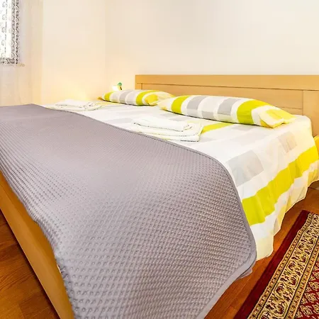 Apartments Jurina 2 Krk Town Exterior photo