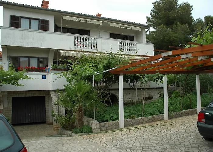 Apartments Jurina 2