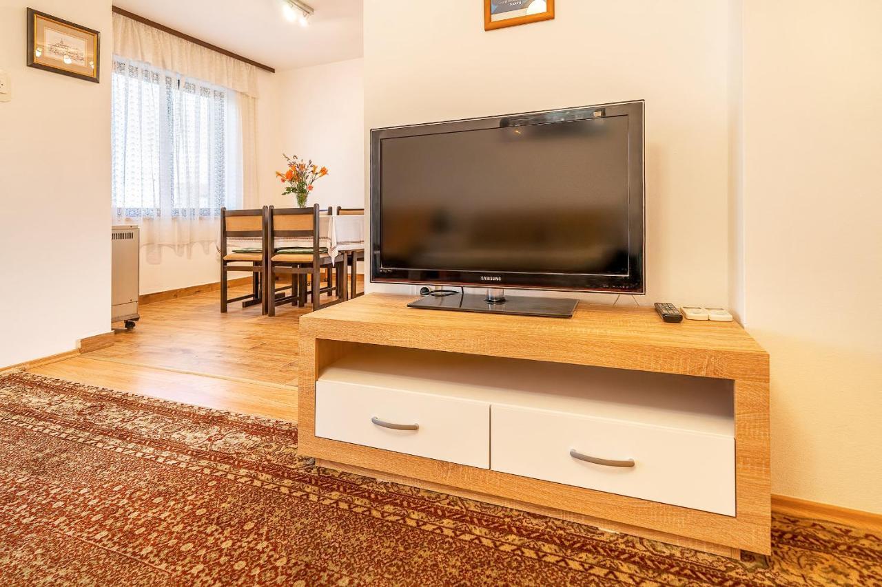Jurina 2 Apartment *