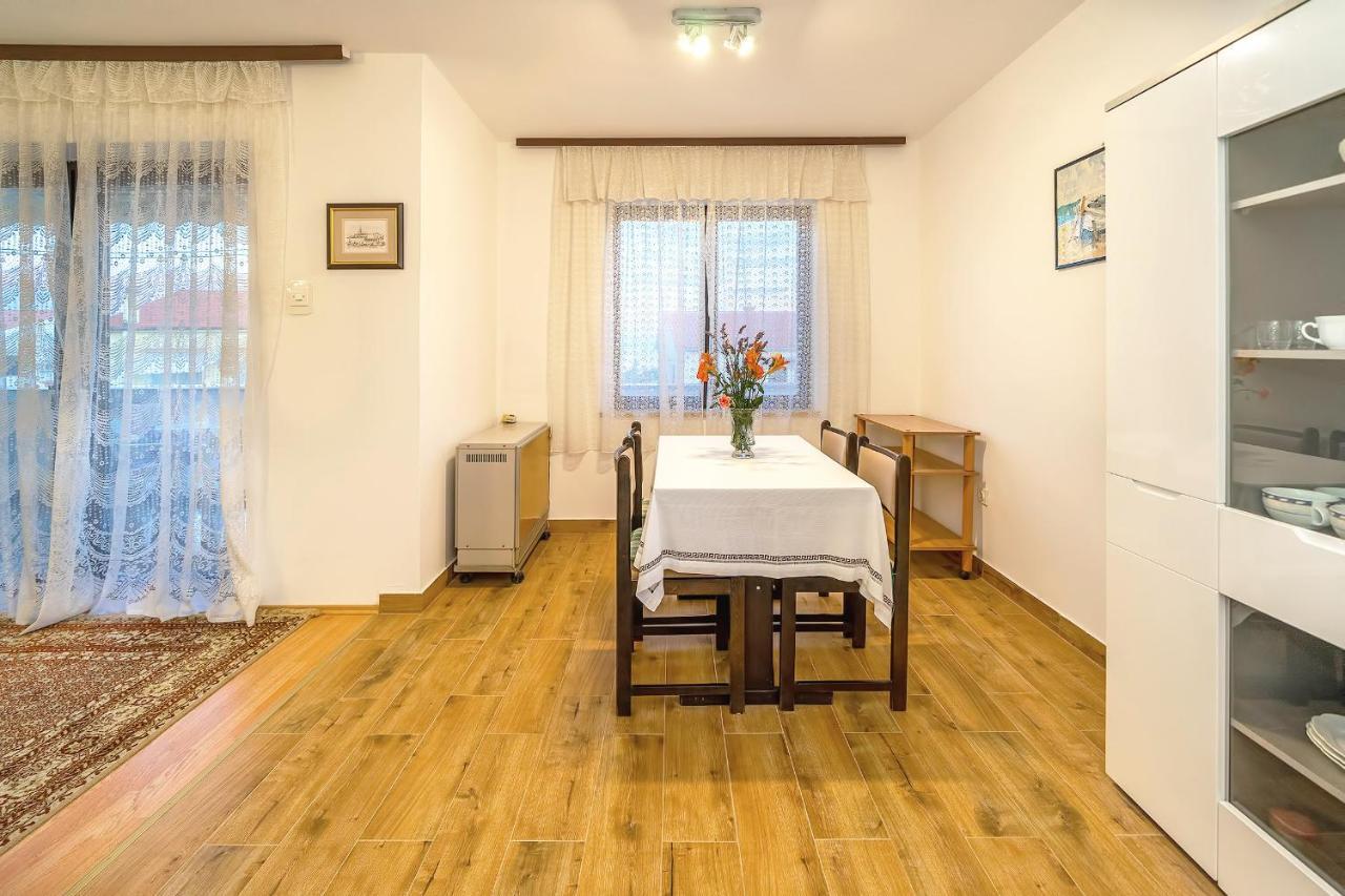 Jurina 2 Apartment *