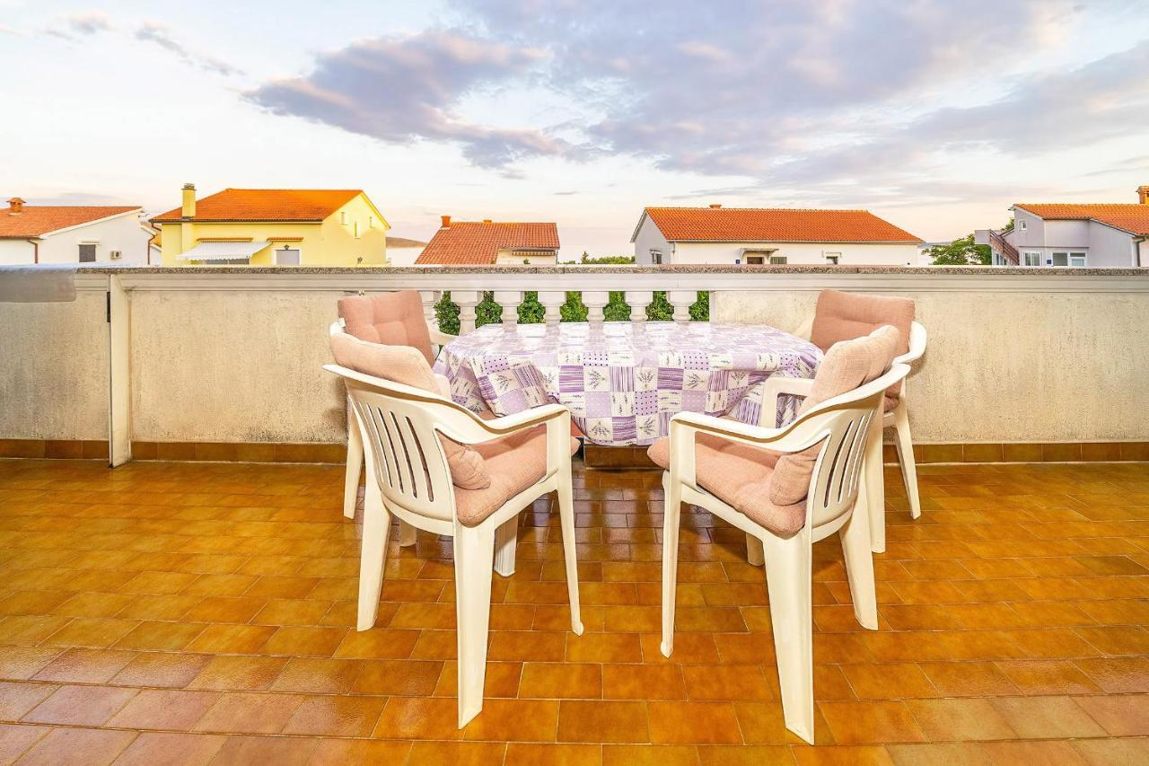 Apartment Jurina 2