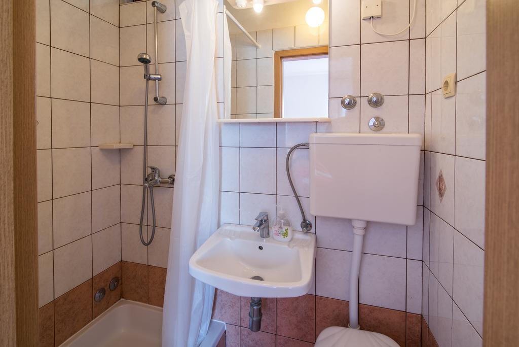 Jurina 2 Apartment Krk Town